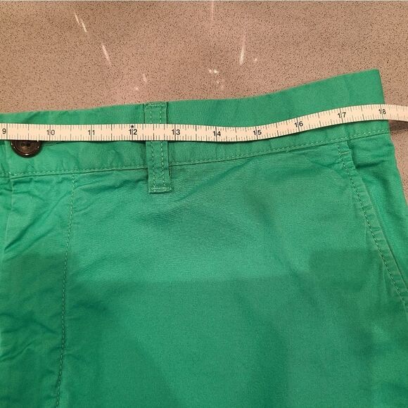 J Crew Men's Green Shorts - Picture 6 of 7